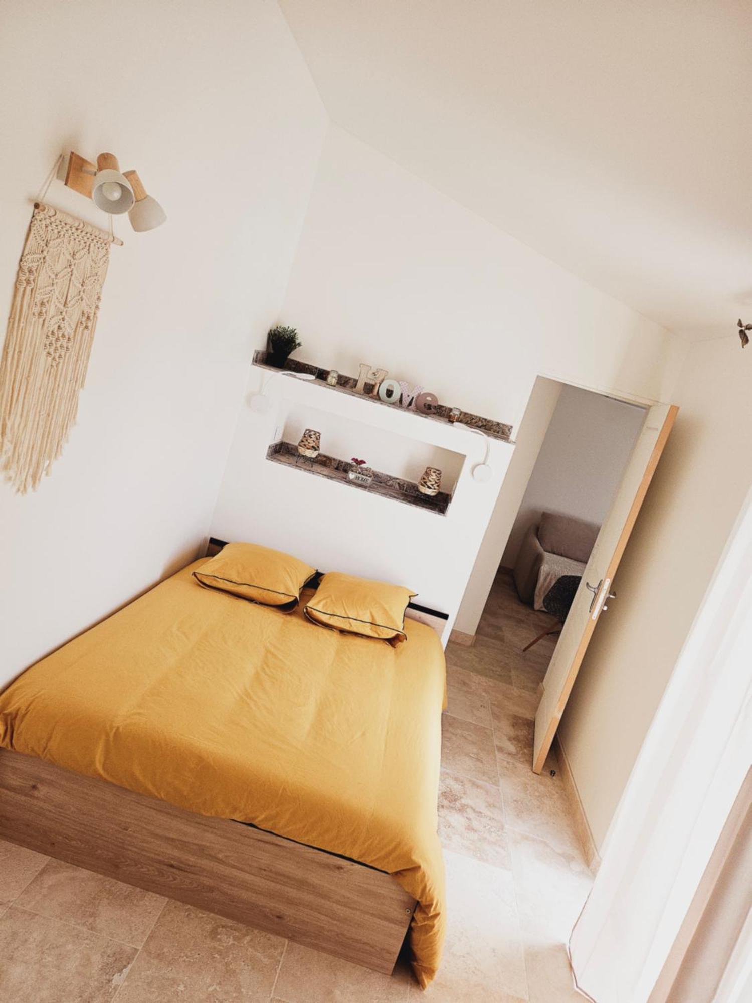 Gite Chez L'Habitant Independant "La Villa Des Ocres" Gargas  Exteriér fotografie